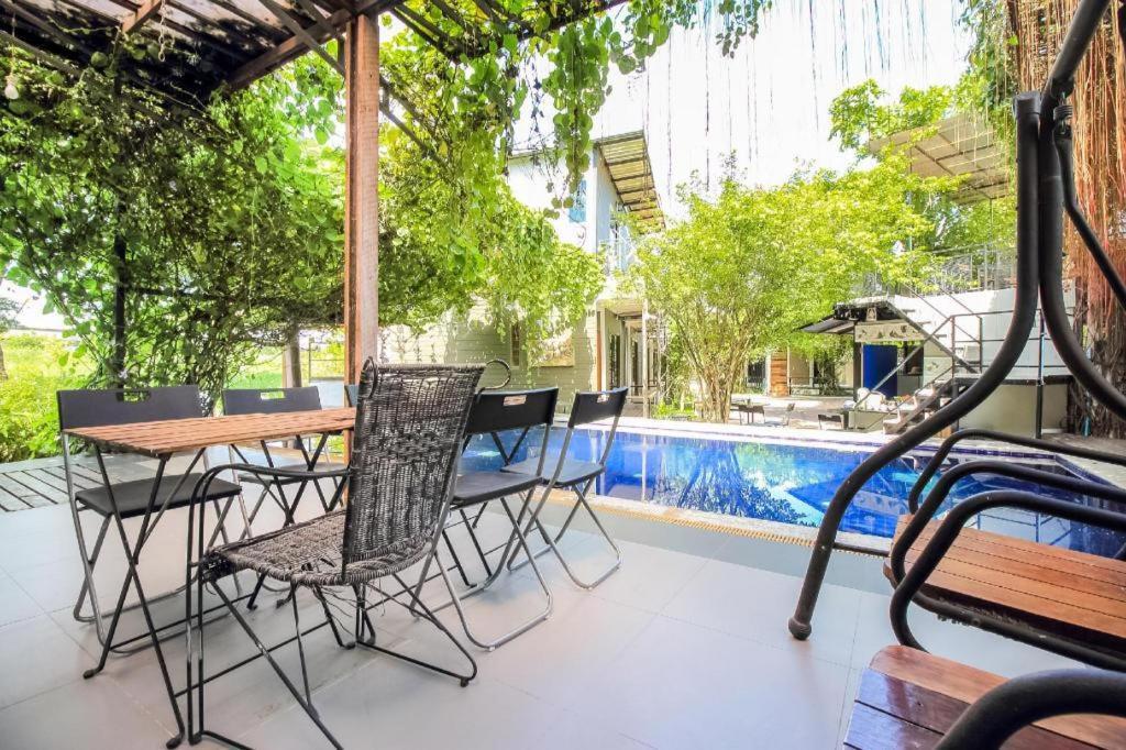 Oyo 271 The Resort Romklao Bangkok Zewnętrze zdjęcie