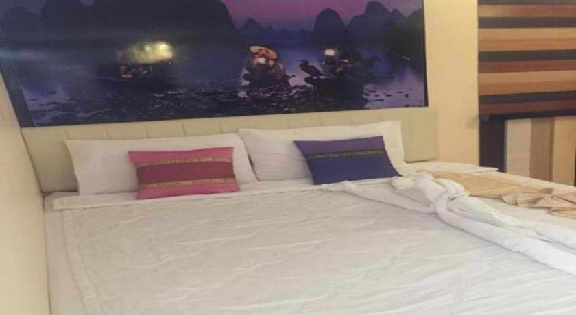 Oyo 271 The Resort Romklao Bangkok Zewnętrze zdjęcie